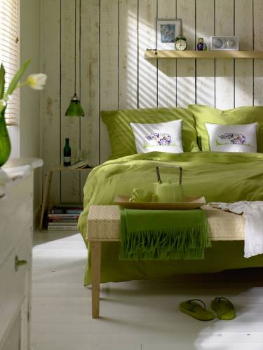 Маленькая спальня: какой выбрать цвет и мебель